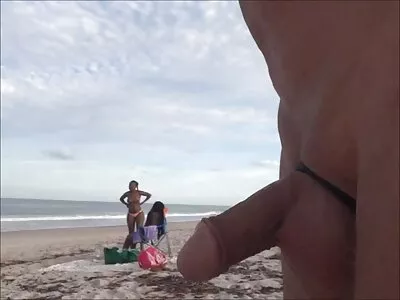 Gut deutsche alte weiber pornos aussehende Blondine fickt ihre Kollegin