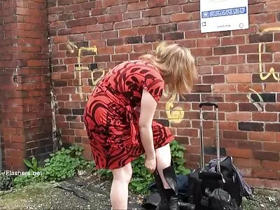 Ungezogener Gefallen für einen geilen MILF-Professor deutsche reife amateure