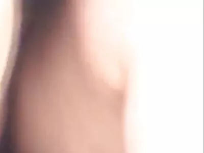 Johnny bumst geile reife deutsche weiber die Freundin seines besten Freundes in der Küche